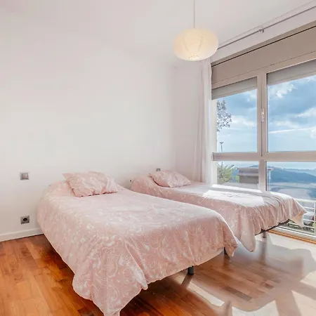 4 Bedroom Beautiful In Santa Cristina Daro Holiday home Santa Cristina d'Aro